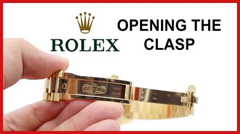 remove rolex clasp